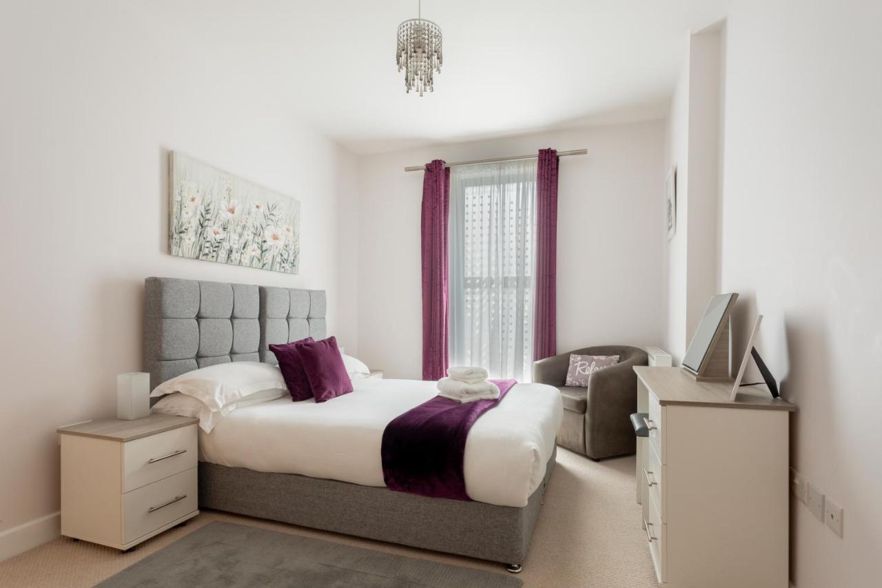 1 Bed Apartment - Redhill Central, Surrey, Gatwick #2 Екстериор снимка