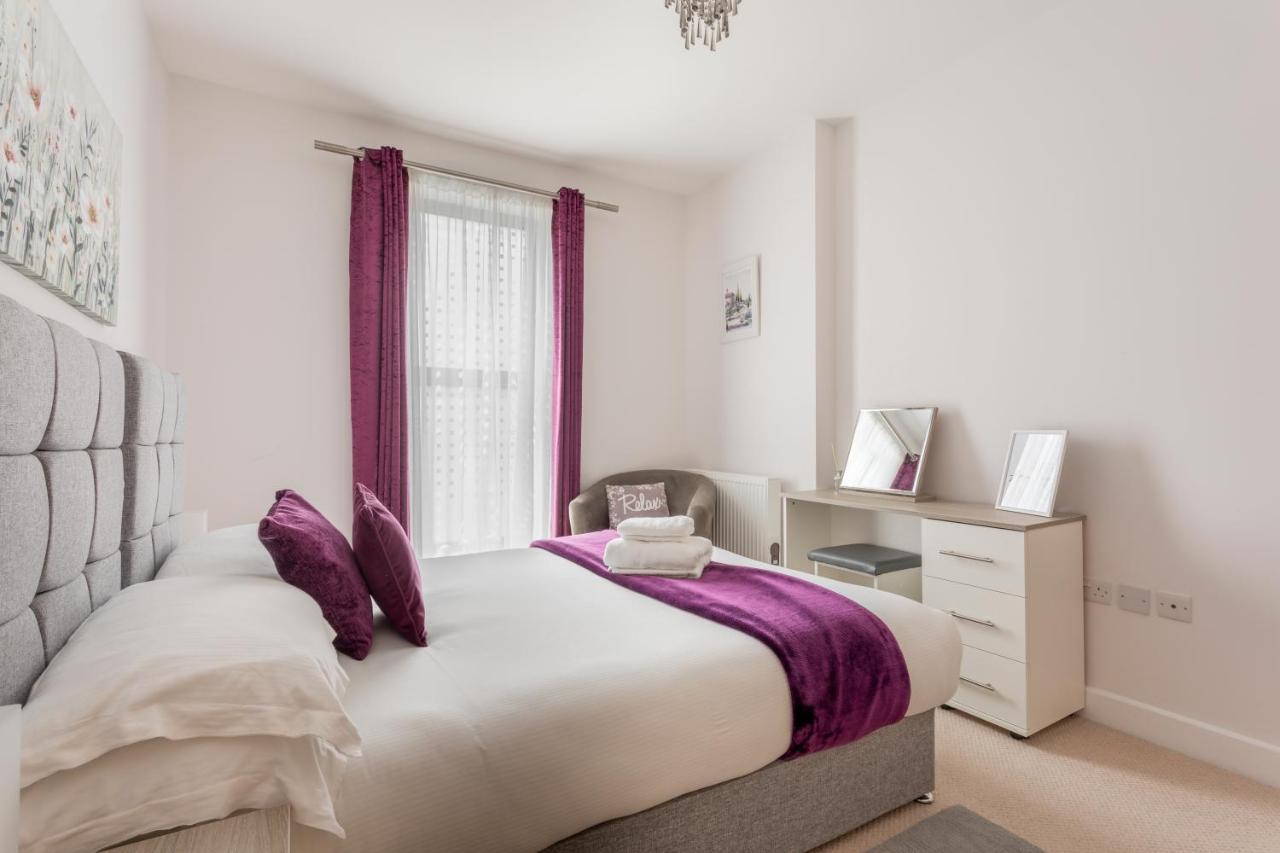 1 Bed Apartment - Redhill Central, Surrey, Gatwick #2 Екстериор снимка